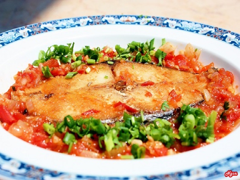 Cá thu sốt cà chua