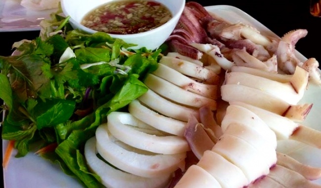 muc-hap-cuon-banh-trang-che-bien-nhu-the-nao-ngon