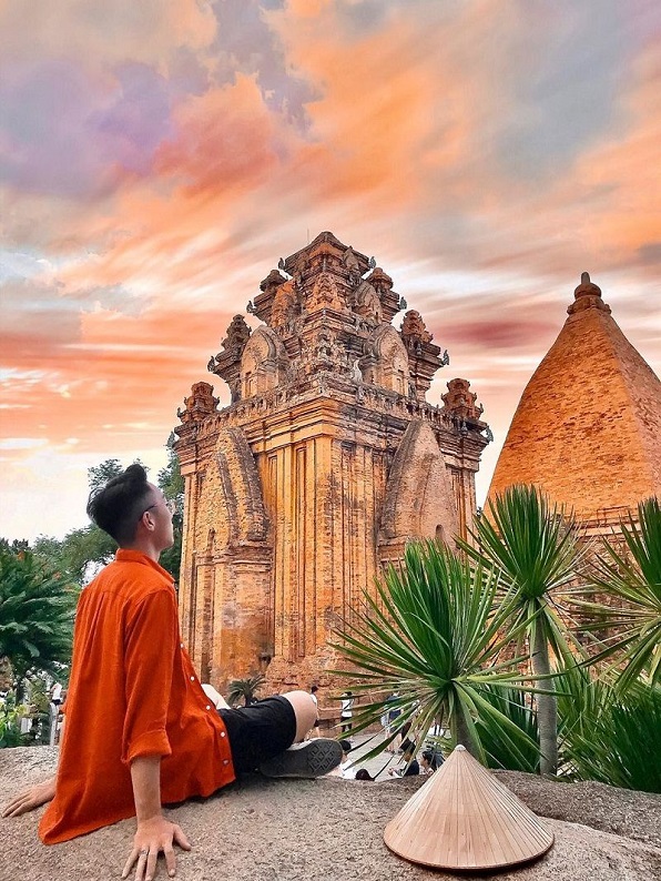 tháp bà Ponagar Nha Trang - đặc sản Kim Biển