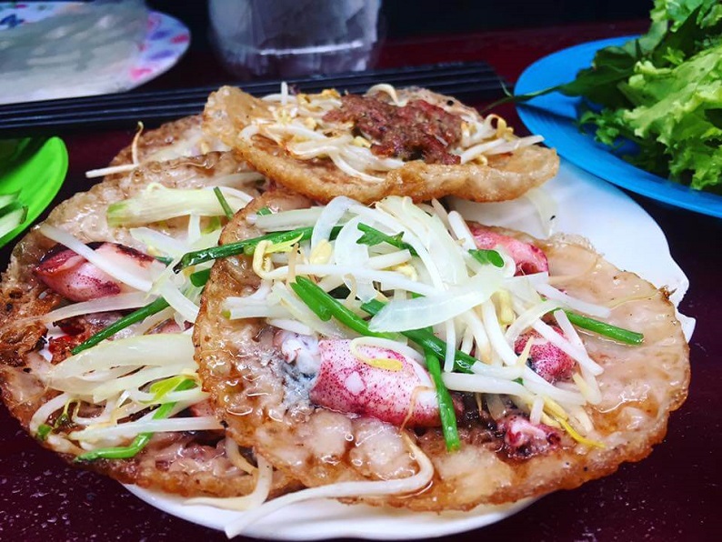 bánh xèo mực Nha Trang - đặc sản Kim Biển