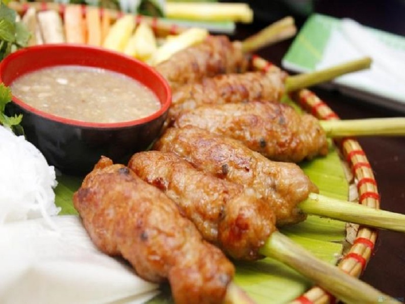 Nem lụi nướng Nha Trang